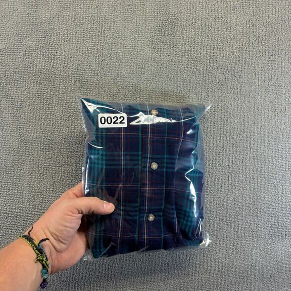 Vintage Pendleton Men's Button Up Shirt Blue/Green Medium Plaid 100% Virgin Wool - Picture 9 of 9